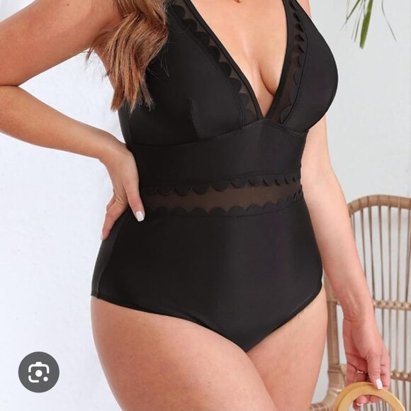 NWT Cupshe black one piece scalloped top size XXL - Picture 2 of 9